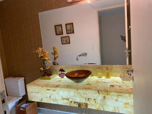 Laise mostra 3 suites mobiliado em Natal