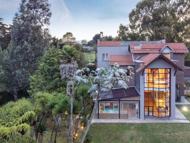Lake Mansion in alto palmas, Pool / Poblado 15Min