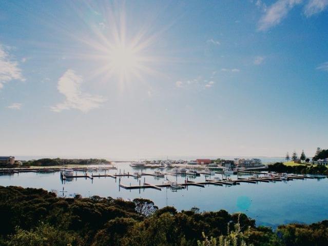 Lake Butler Marina Berths