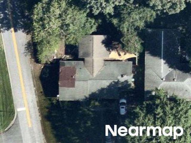 Lake Ct SE