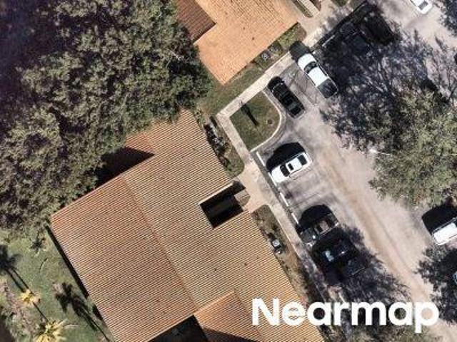 Lake Crystal Dr Apt H