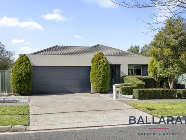 Lake Gardens Lifestyle with Space, Comfort & Endless Convenience
