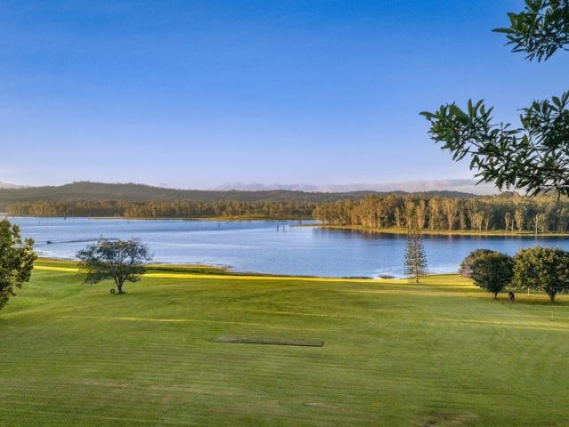 Lake House Magic An Exceptional Waterfront Retreat