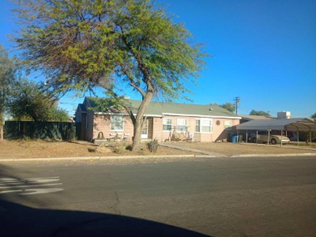 Lake Rd