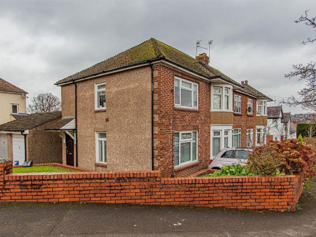Lake Road North, Roath Park CF23, 2 bed flat to rent, £1,200 pcm | PrimeLocation