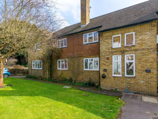 Lake Road, Wimbledon, London SW19, 2 bed maisonette to rent, £4,000 pcm | PrimeLocation