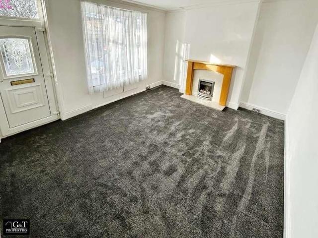 Lake Street, Gornal, DY3