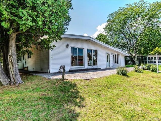 Lake Shore Dr E, Rock Hill, Home For Sale