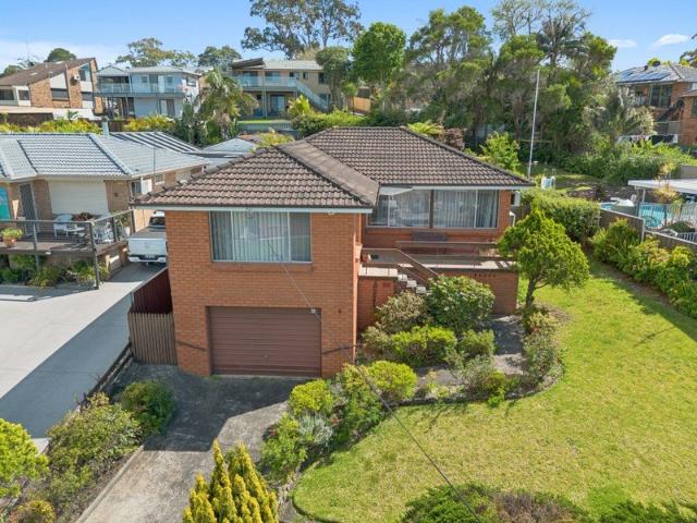 Lake Views, Lasting Appeal & Exciting Future Potential