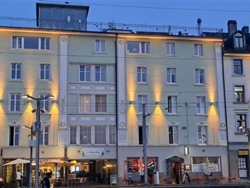 Lakefront Investment MFH mit 12 Einheiten erstklassiger Lage