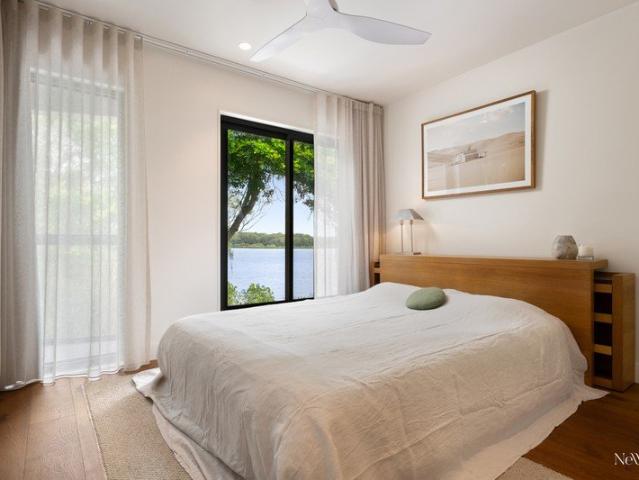 Lakefront Living: Location, Luxury, Lifestyle