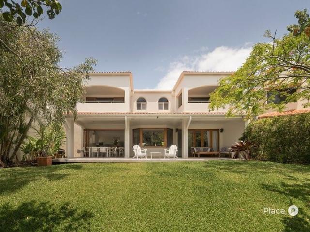 Lakefront Luxury Beneath Majestic Mount Coolum