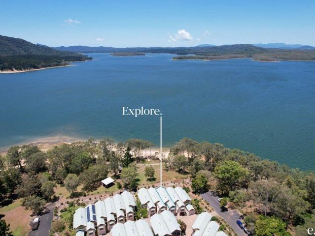 Lakefront Resort Living with Uninterrupted Views