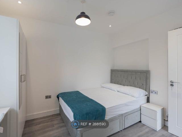 Lakehall Road, Thornton Heath CR7, 5 bed end terrace house to rent, £3,500 pcm | PrimeLocation