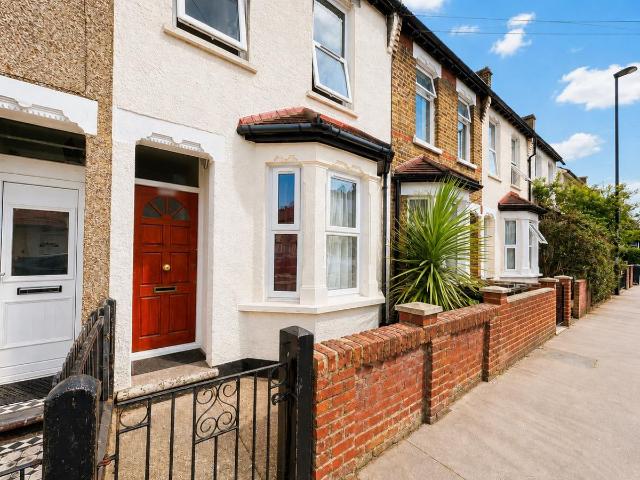 Lakehall Road, Thornton Heath CR7, 3 bed terraced house to rent, £1,950 pcm | PrimeLocation