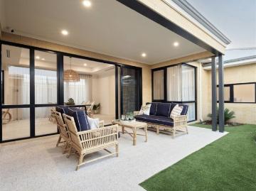 Lakelands Estate house & land package