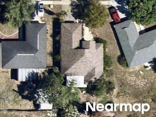 Lakemont Dr