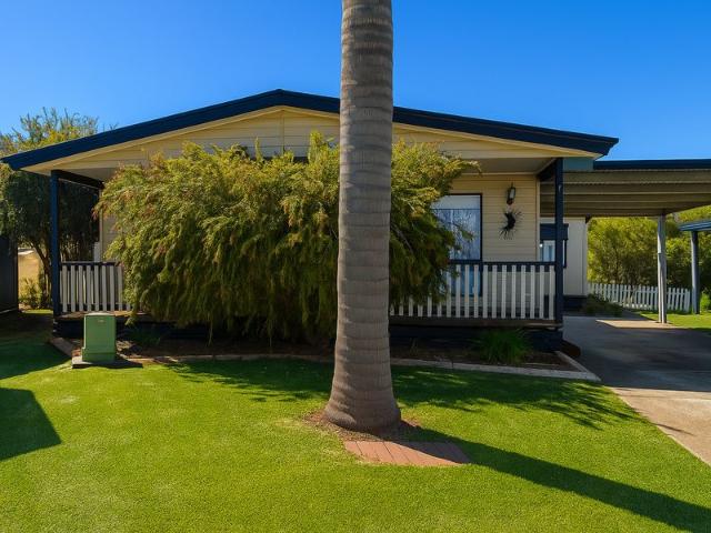 Lakes Entrance Village Site 26