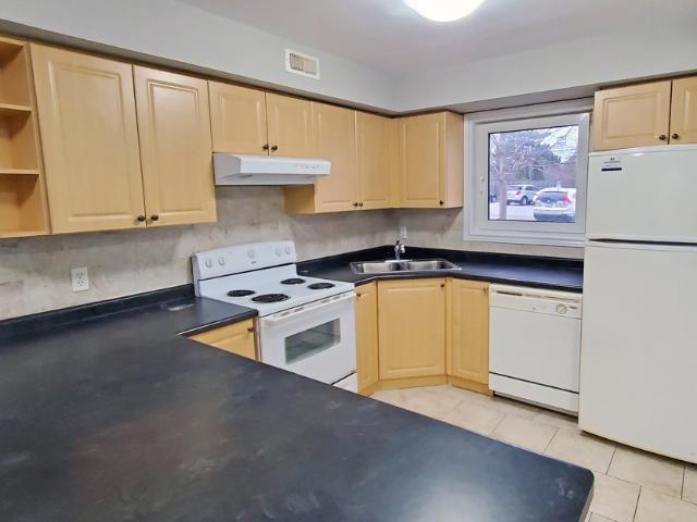 Lakeshore Valley 3 Bedroom [object Promise] for Rent