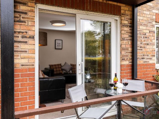 Lakeside Boulevard, Doncaster DN4, 3 bed flat to rent, £975 pcm | PrimeLocation