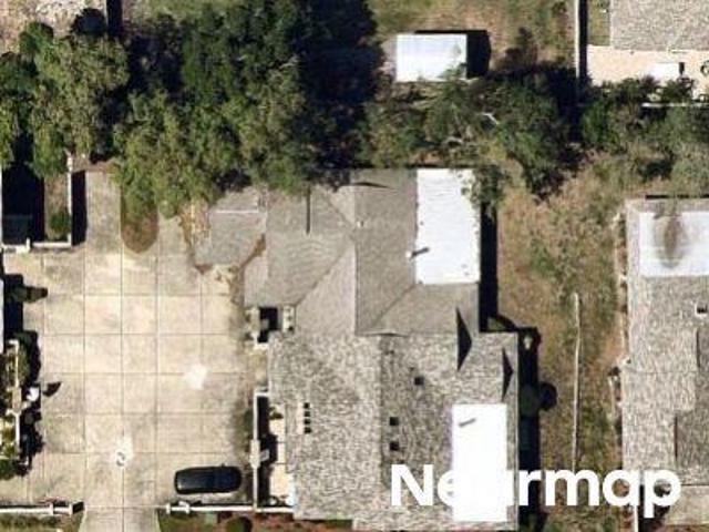 Lakeside Colony Dr