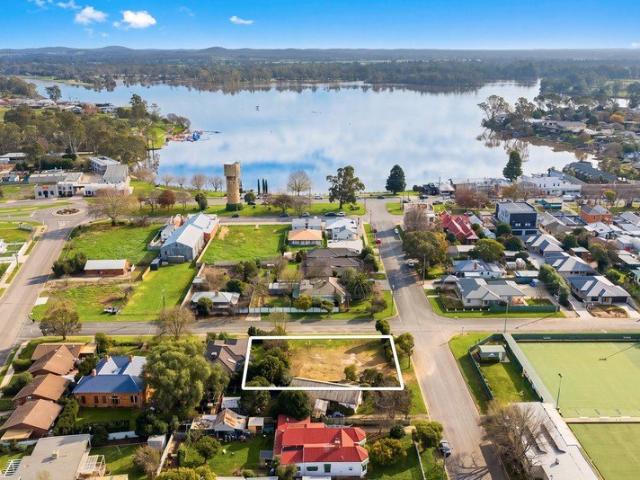 Lakeside Development Potential