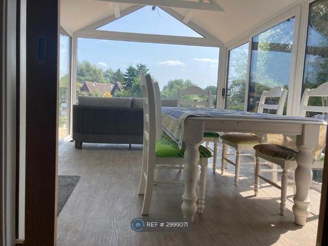 Lakeside, Ely CB7, 2 bed detached house to rent, £1,800 pcm | PrimeLocation