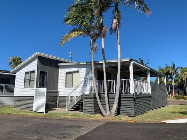 Lakeside Forster Village Site 23