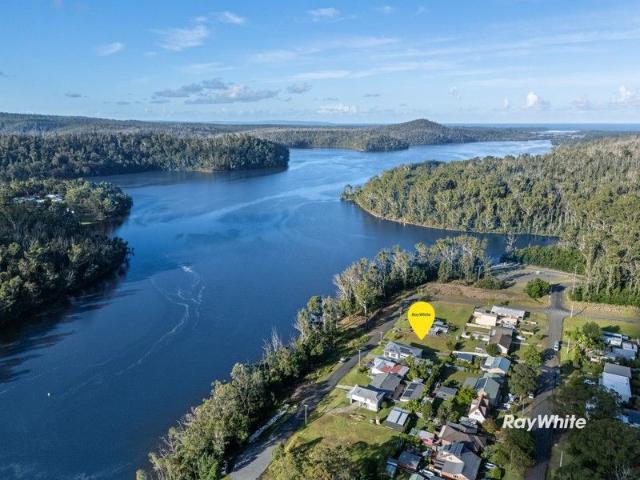 Lakeside Living Awaits DA Approval in Place!