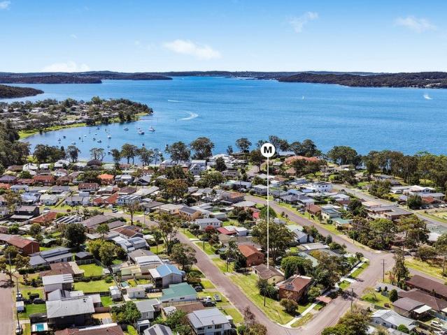 Lakeside living, everyday convenience