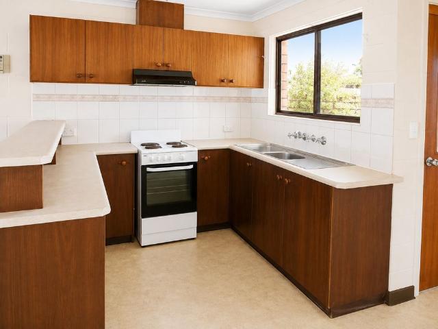 Lakeside Living Just Steps from Lake Bonney