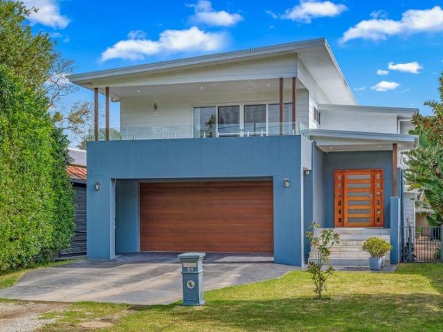 Lakeside Living with Room to Grow