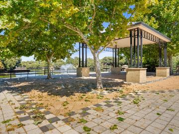 Rockingham, Western Australia - Equipped kitchen