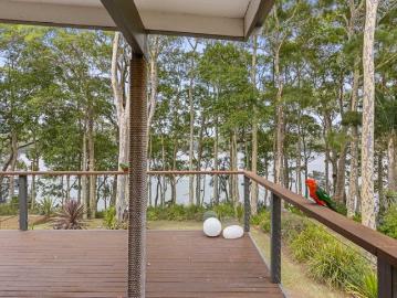 Lakeside Magic at Kings Point Where the Water Is Your Backyard!