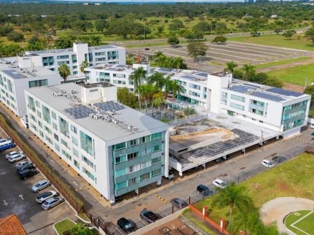 Lakeside Premier | 2 Quartos Mobiliado | Vista Lago | Varanda | Pronto para Morar