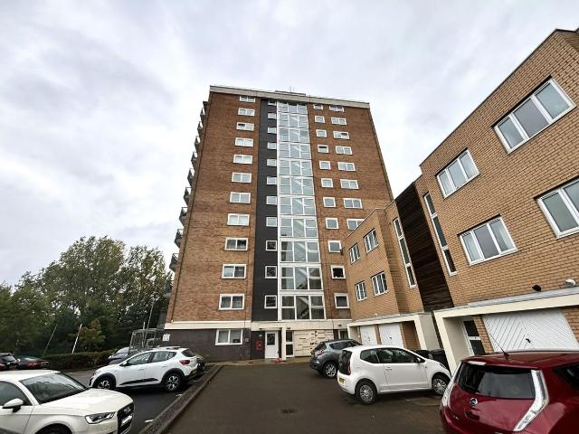 Lakeside Rise, Manchester M9, 1 bed flat to rent, £950 pcm | PrimeLocation