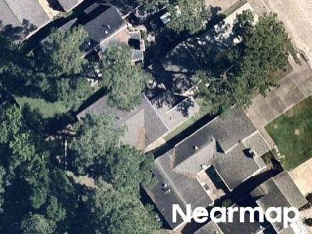 Lakewood West Dr