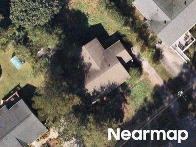Lakewood Dr