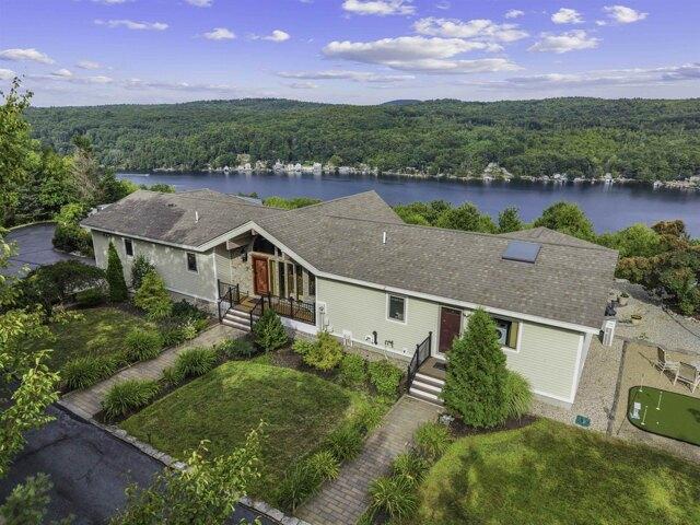 Lakewood Dr, Alton, Home For Sale