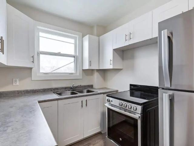 Lakeview Apartments 2 Bedroom Apartment for Rent at 3211 Portnall Ave, Regina, SK S4S 1A6 Lakeview