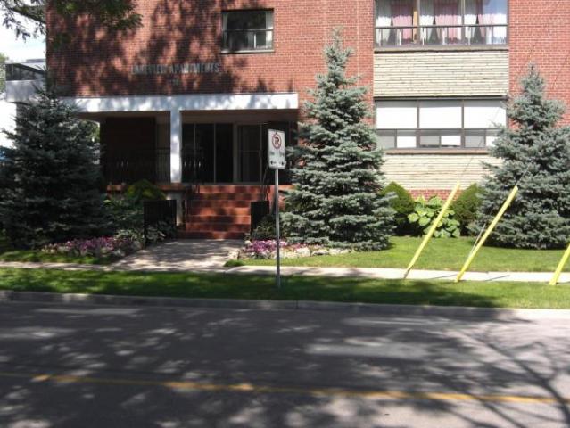 Lakeview Apartments