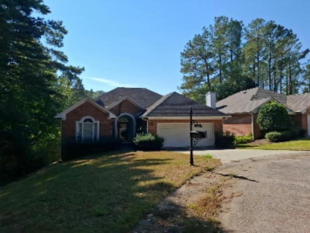 Lakeview Cir