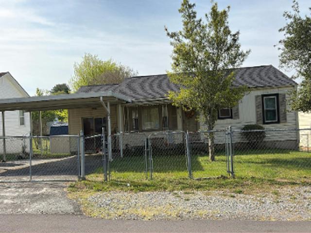 Lakeview Cir