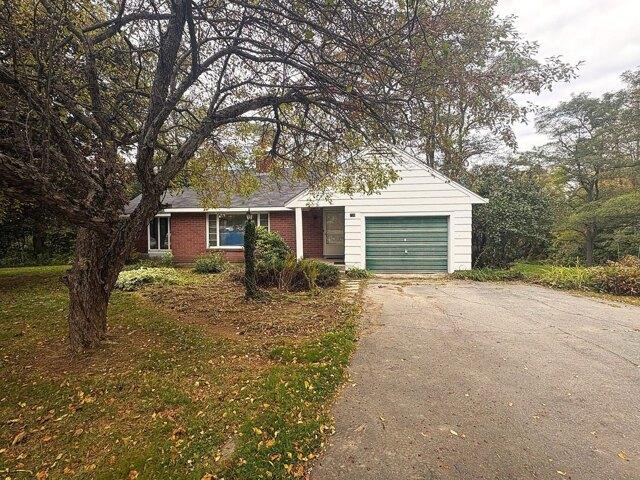 Lakeview Dr, China, Home For Sale