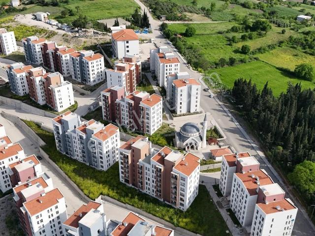 Lalaşahin'de Şehir Manzaralı 2+1 Ayrı Mutfak Kiralık Daire