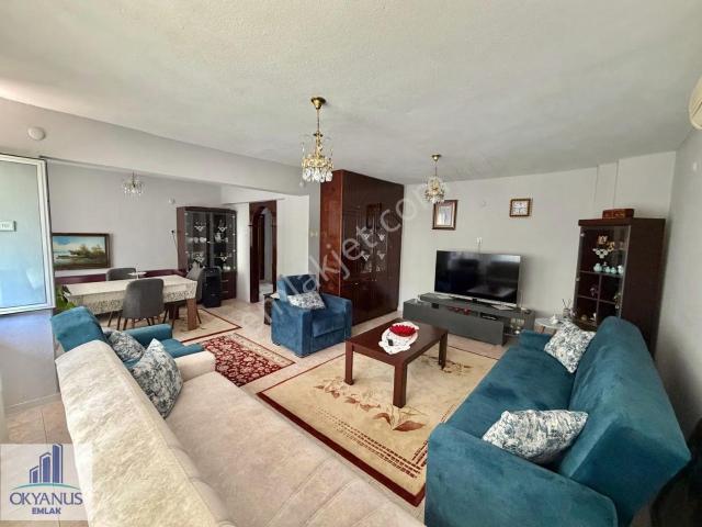 Laleli De Yapek Cad. Üstü 3+1, Arakat, Site İçinde