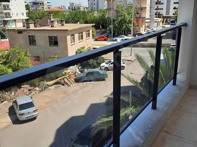 Lalezar pastane arkası ofis+konut satılık 1+1 daire