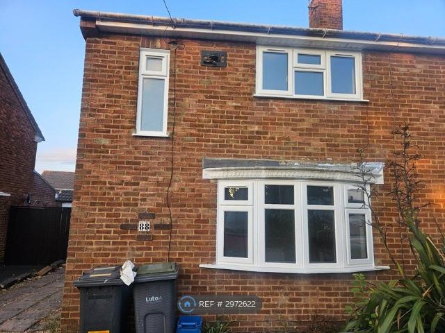 Lalleford Road, Luton LU2, 3 bed semi detached house to rent, £1,800 pcm | PrimeLocation