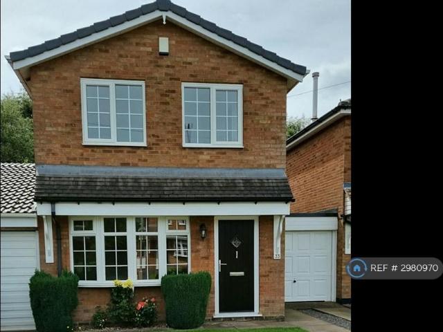 Lapwing Close, Walsall, WS6 3 bed detached house to rent £1,295 pcm £299 pw