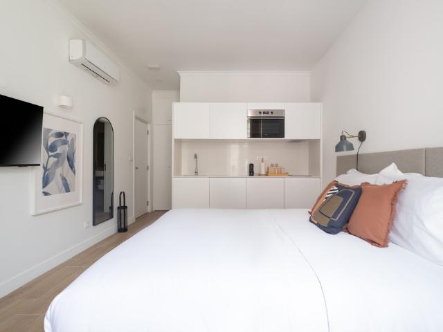 Lapa Diplomatic Flat 1.4 by Feel Lisboa